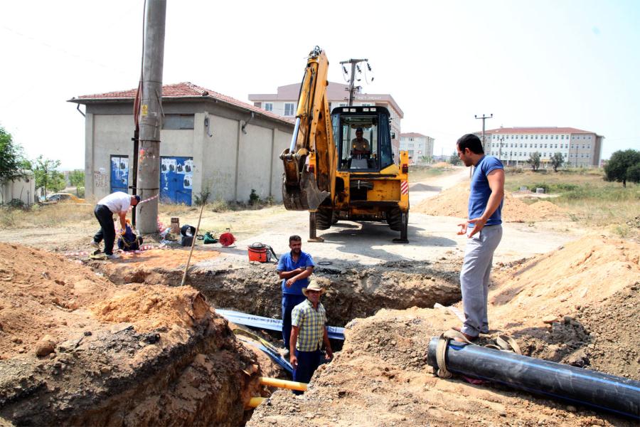 GEBZE BARIŞ MAHALLESİNDE SU SIKINTISINA UZUN VADELİ ÇÖZÜM.