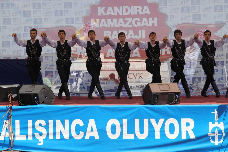 NAMAZGAH BARAJI TEMELLERİ ATILDI