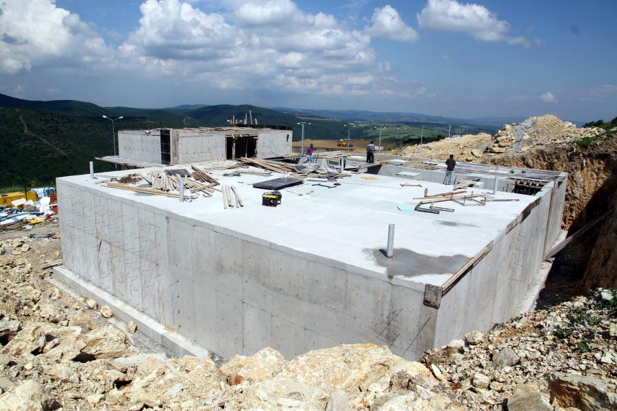 İZMİT´İN YÜKSEK KESİMLERİNE 9 MİLYON 394 BİN TL YATIRIM