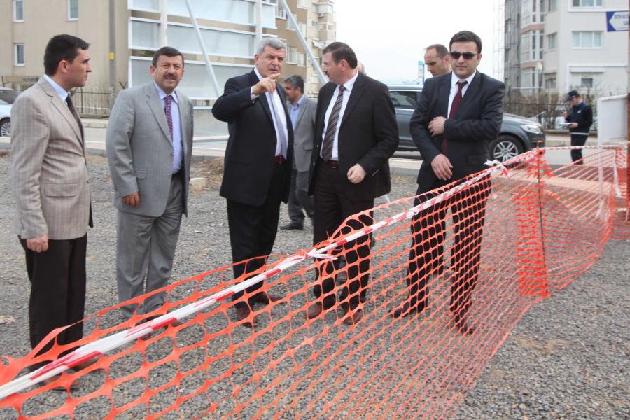 BAŞKAN, DARICA´DAKİ DEV PROJEYİ İNCELEDİ