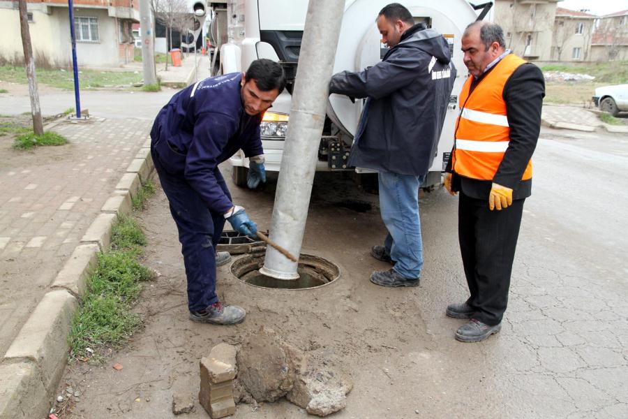 RÖGARLARDAN ÇIKAN MALZEMELER ŞAŞIRTIYOR 