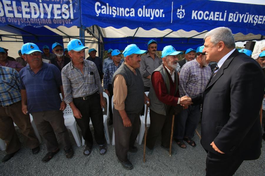 KÖYLERDE TÜRKİYE´YE ÖRNEK PROJELER YAPILIYOR