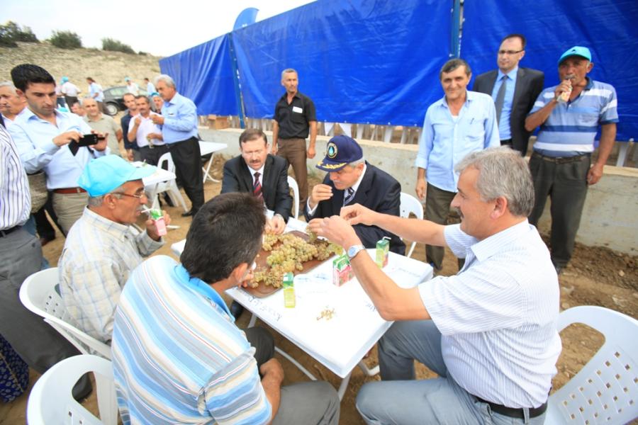 KÖYLERDE TÜRKİYE´YE ÖRNEK PROJELER YAPILIYOR
