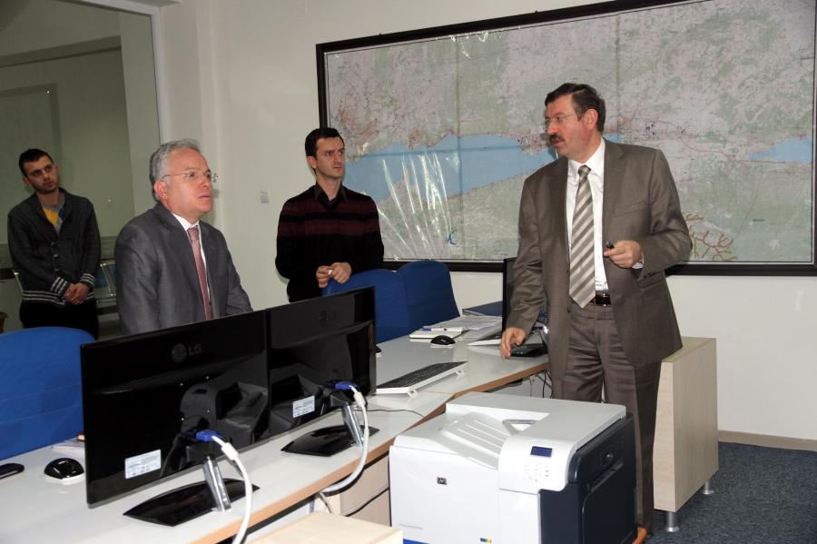KÖRFEZ KAYMAKAMI, GENEL MÜDÜR İLHAN BAYRAM'I ZİYARET ETTİ