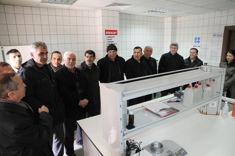 KÖY MUHTARLARI İSU TESİSLERİNİ GEZDİ
