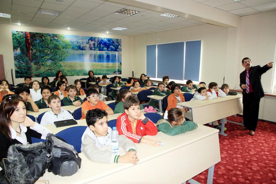 İSU TEKNOLOJİ ÜSLERİ ÖĞRENCİLERİN İLGİSİNİ ÇEKİYOR