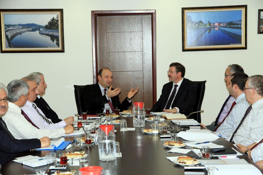 ÇEVRE VE ŞEHİRCİLİK BAKANLIĞI MÜSTEŞAR YARDIMCISI İNCELEME YAPTI