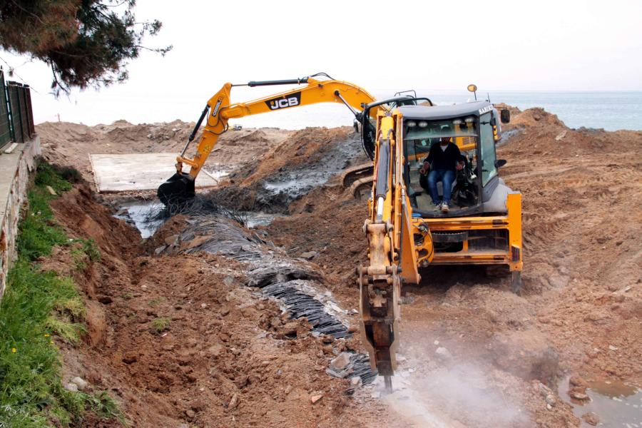 DARICA’DA PİRİREİS VE NENE HATUN DERELERİ ISLAH EDİLİYOR