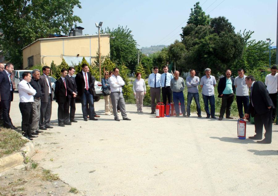 PERSONELE YANGIN EĞİTİMİ VERİLDİ