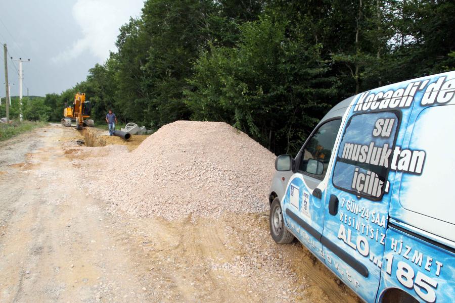 İZMİT’İN 8 KÖYÜ SAĞLIKLI ALTYAPIYA KAVUŞUYOR