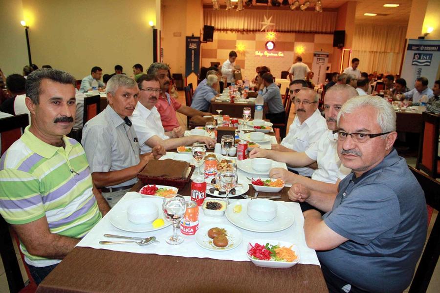 İSU, GEBZE, DARICA, DİLOVASI VE ÇAYIROVA PERSONELİNİ İFTARDA BULUŞTURDU
