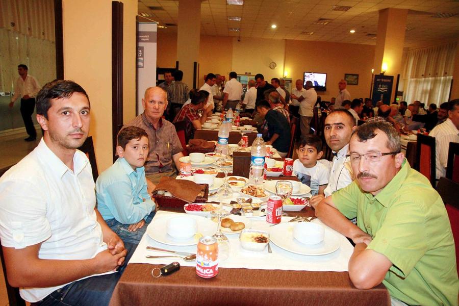 İSU, GEBZE, DARICA, DİLOVASI VE ÇAYIROVA PERSONELİNİ İFTARDA BULUŞTURDU
