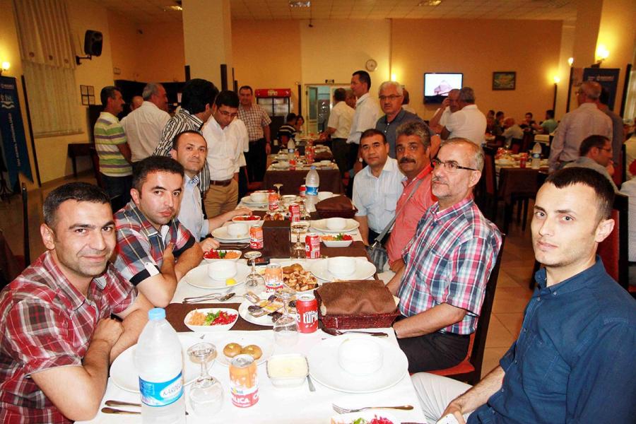 İSU, GEBZE, DARICA, DİLOVASI VE ÇAYIROVA PERSONELİNİ İFTARDA BULUŞTURDU