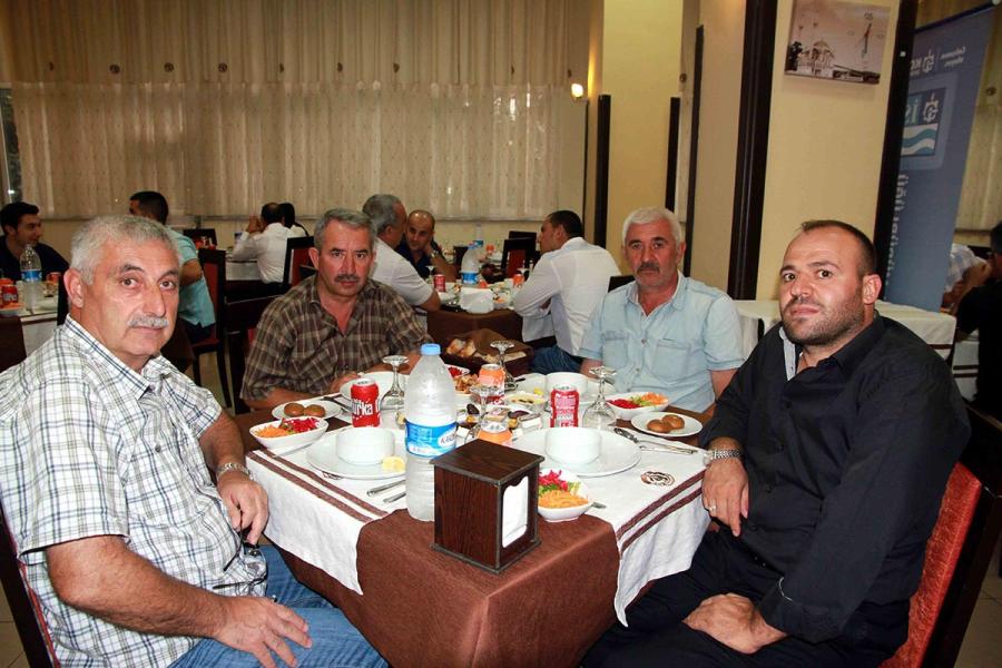 İSU, GEBZE, DARICA, DİLOVASI VE ÇAYIROVA PERSONELİNİ İFTARDA BULUŞTURDU