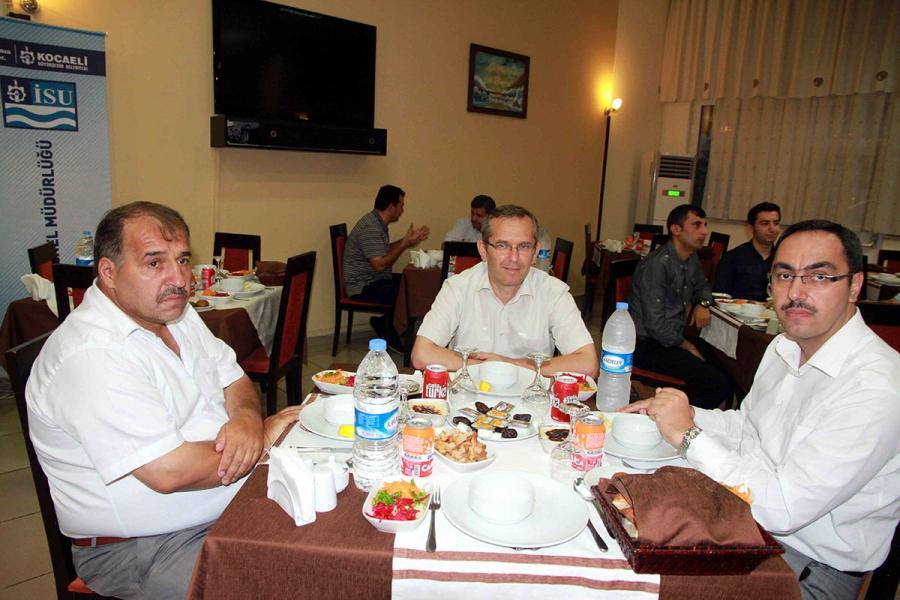 İSU, GEBZE, DARICA, DİLOVASI VE ÇAYIROVA PERSONELİNİ İFTARDA BULUŞTURDU