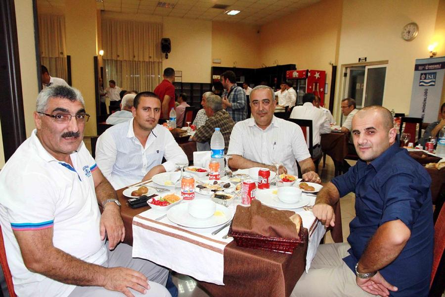 İSU, GEBZE, DARICA, DİLOVASI VE ÇAYIROVA PERSONELİNİ İFTARDA BULUŞTURDU