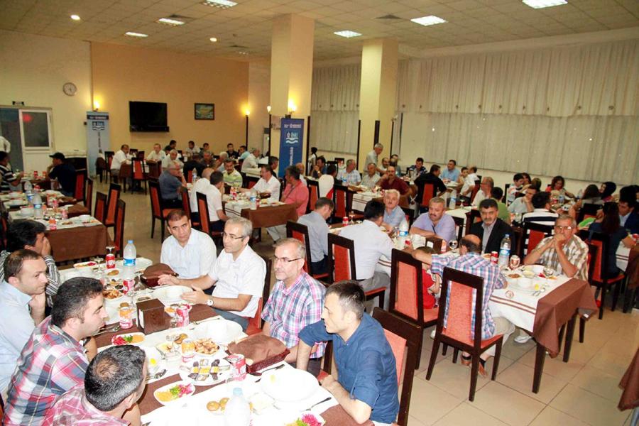 İSU, GEBZE, DARICA, DİLOVASI VE ÇAYIROVA PERSONELİNİ İFTARDA BULUŞTURDU