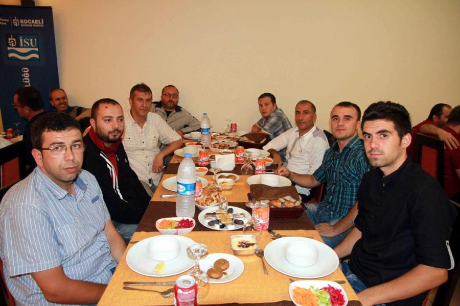 İSU, GEBZE, DARICA, DİLOVASI VE ÇAYIROVA PERSONELİNİ İFTARDA BULUŞTURDU