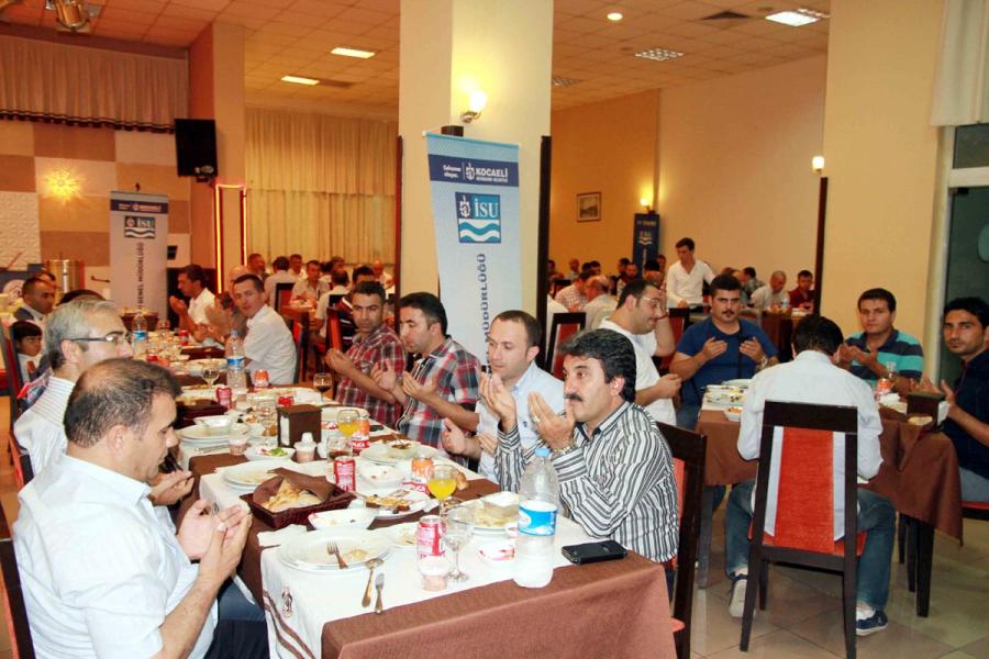 İSU, GEBZE, DARICA, DİLOVASI VE ÇAYIROVA PERSONELİNİ İFTARDA BULUŞTURDU