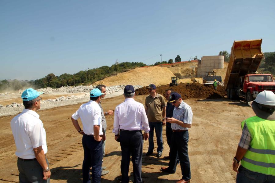 KOCAELİ MİLLETVEKİLLERİ KANDIRA’DA PROJELERİ YERİNDE İNCELEDİ