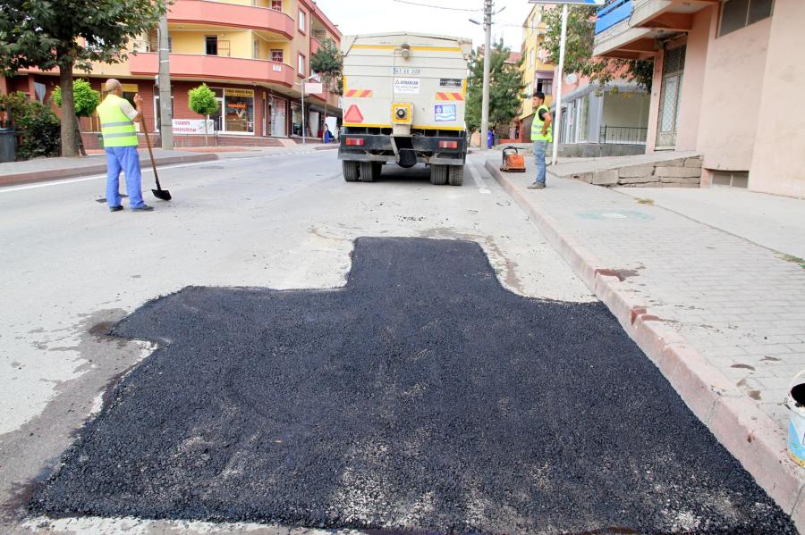 ARIZA SONRASI ASFALT TAMİRİ YAPIYORUZ
