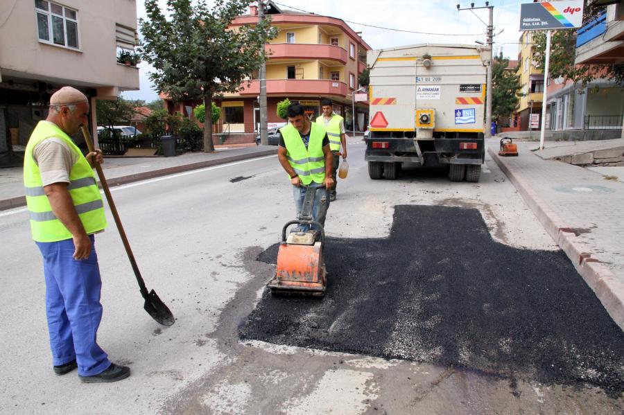 ARIZA SONRASI ASFALT TAMİRİ YAPIYORUZ