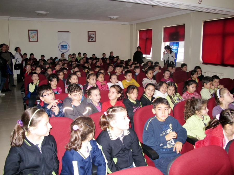 OKULLARDA “SU TASARRUFU ve ÇEVRE BİLİNCİ” SEMİNERLERİ VERİLİYOR