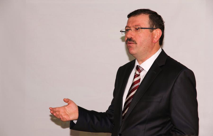 GENEL MÜDÜR BAYRAM, ”PANİK YOK, SUYUMUZ VAR; SAPANCA’DAN SU ALMAYA DEVAM EDECEĞİZ.”