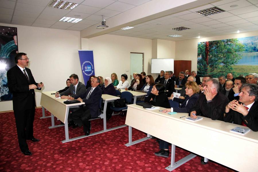 KENT KONSEYLERİNE KURAKLIK VE ALINAN ÖNLEMLER ANLATILIYOR