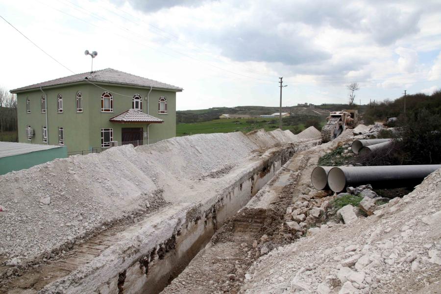 KANDIRA İLE BABADAĞ İSALE HATTINDA TRENCHER KULLANILIYOR