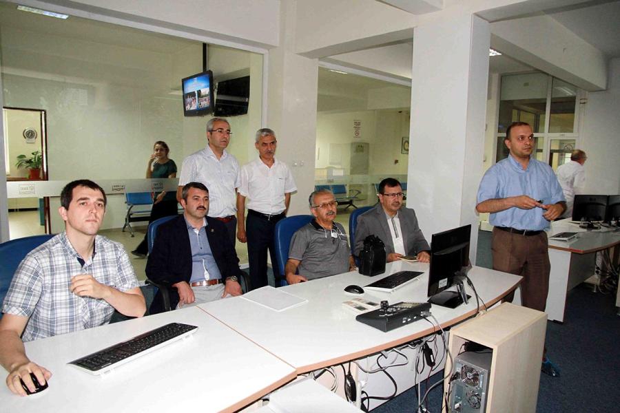 BURSA BÜYÜKŞEHİR BELEDİYESİ İLE BUSKİ YÖNETİCİLERİ PROJELERİ İNCELEDİ