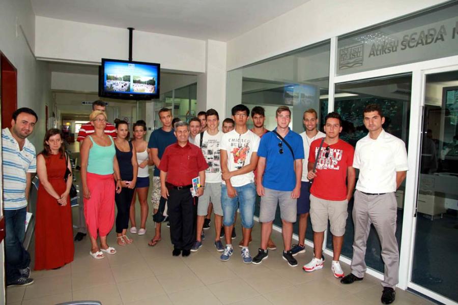 MACAR ÖĞRENCİLER İSU SCADA MERKEZİ’Nİ İNCELEDİ