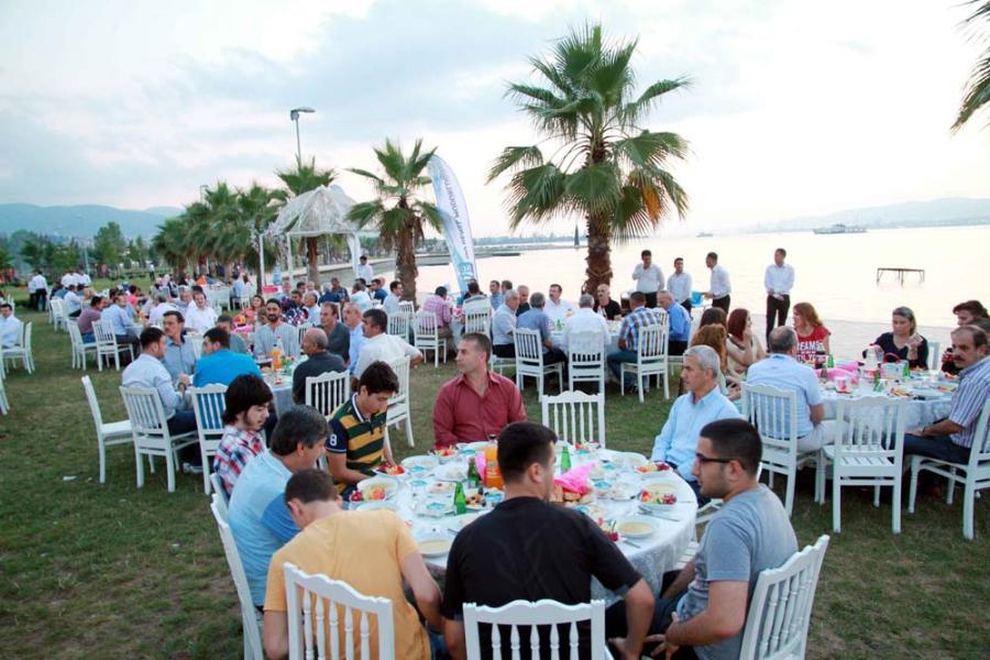GÖLCÜK, BAŞİSKELE VE KARAMÜRSEL ŞUBE  PERSONELİ İFTARDA BULUŞTU