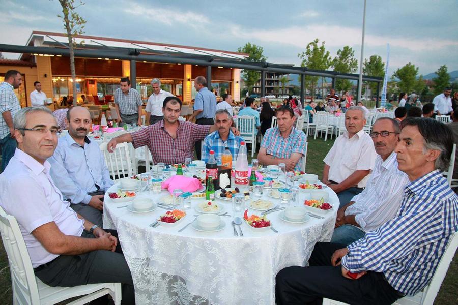 GÖLCÜK, BAŞİSKELE VE KARAMÜRSEL ŞUBE  PERSONELİ İFTARDA BULUŞTU