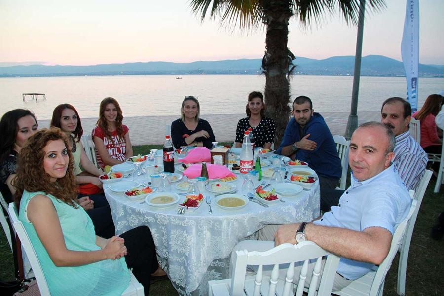GÖLCÜK, BAŞİSKELE VE KARAMÜRSEL ŞUBE  PERSONELİ İFTARDA BULUŞTU