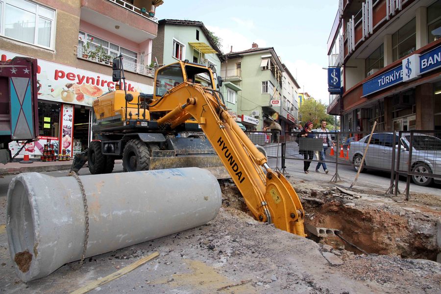 KÖRFEZ AŞAĞI HEREKE YAĞMURSUYU HATTINA KAVUŞUYOR