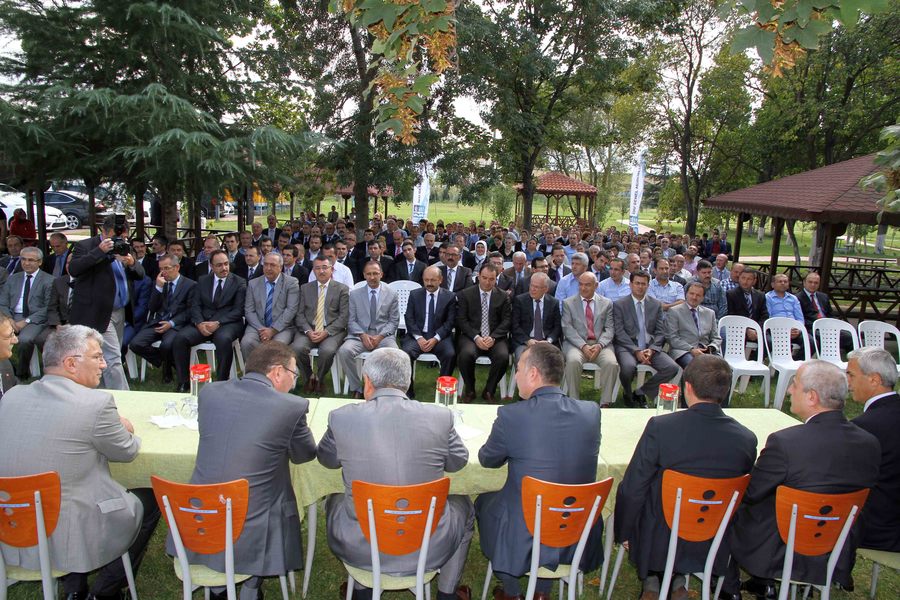 İSU’DA KURBAN BAYRAMLAŞMASI YAPILDI