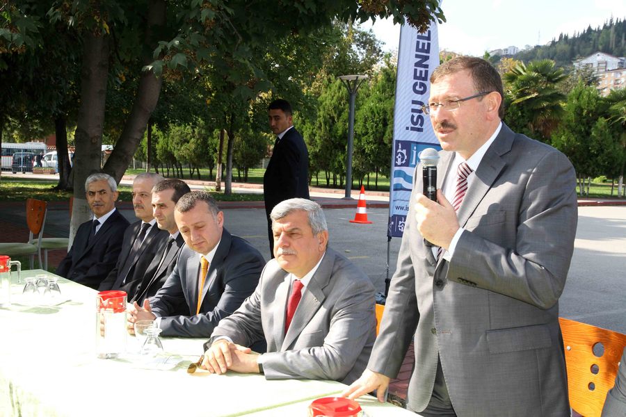 İSU’DA KURBAN BAYRAMLAŞMASI YAPILDI