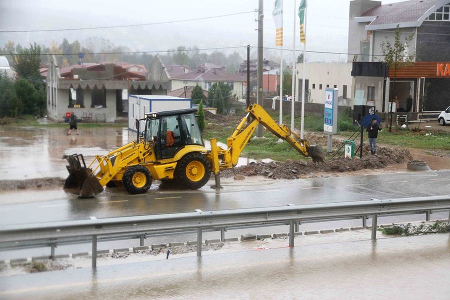 KOCAELİ’NİN BİR AYLIK YAĞIŞI KARTEPE’YE 6 SAATTE DÜŞTÜ