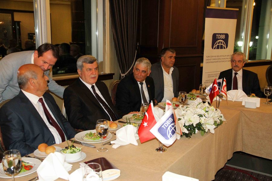 BAŞKAN KARAOSMANOĞLU, KIBRIS HEYETİNİ AĞIRLADI