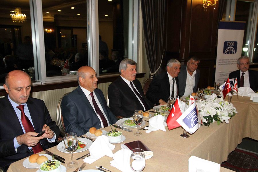 BAŞKAN KARAOSMANOĞLU, KIBRIS HEYETİNİ AĞIRLADI