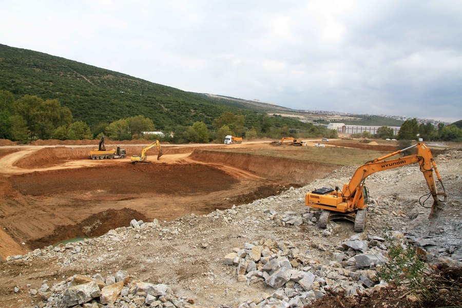 DİLOVASI İLERİ BİYOLOJİK ATIKSU ARITMA TESİSİ TEMEL ATMA TÖRENİ İKİ BAKANIN KATILIMI İLE YAPILACAK