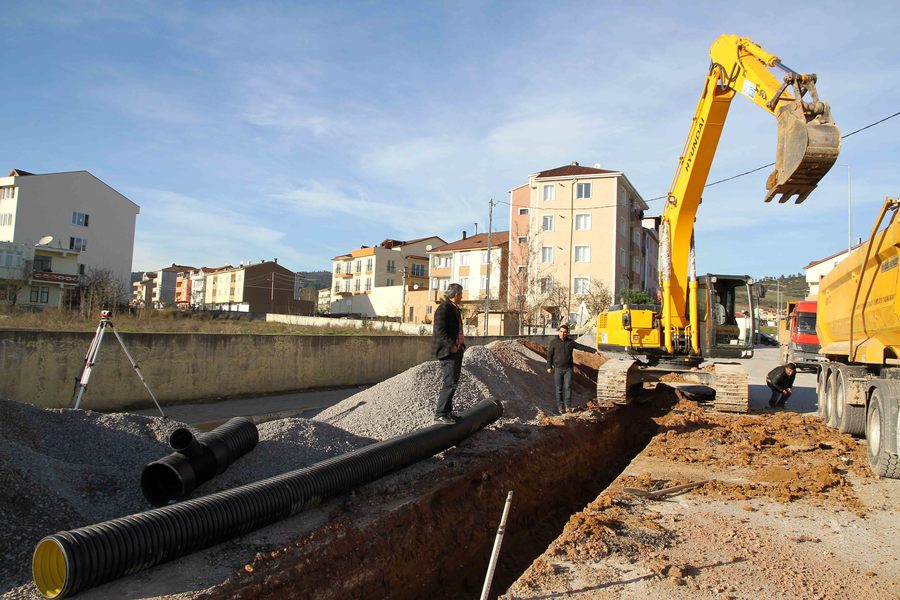 İSU, ÜÇ İLÇEDE 43,5 KM ALTYAPI YENİLEYECEK
