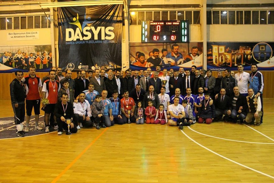 İSU DARICA, VOLEYBOL’DA ŞAMPİYON