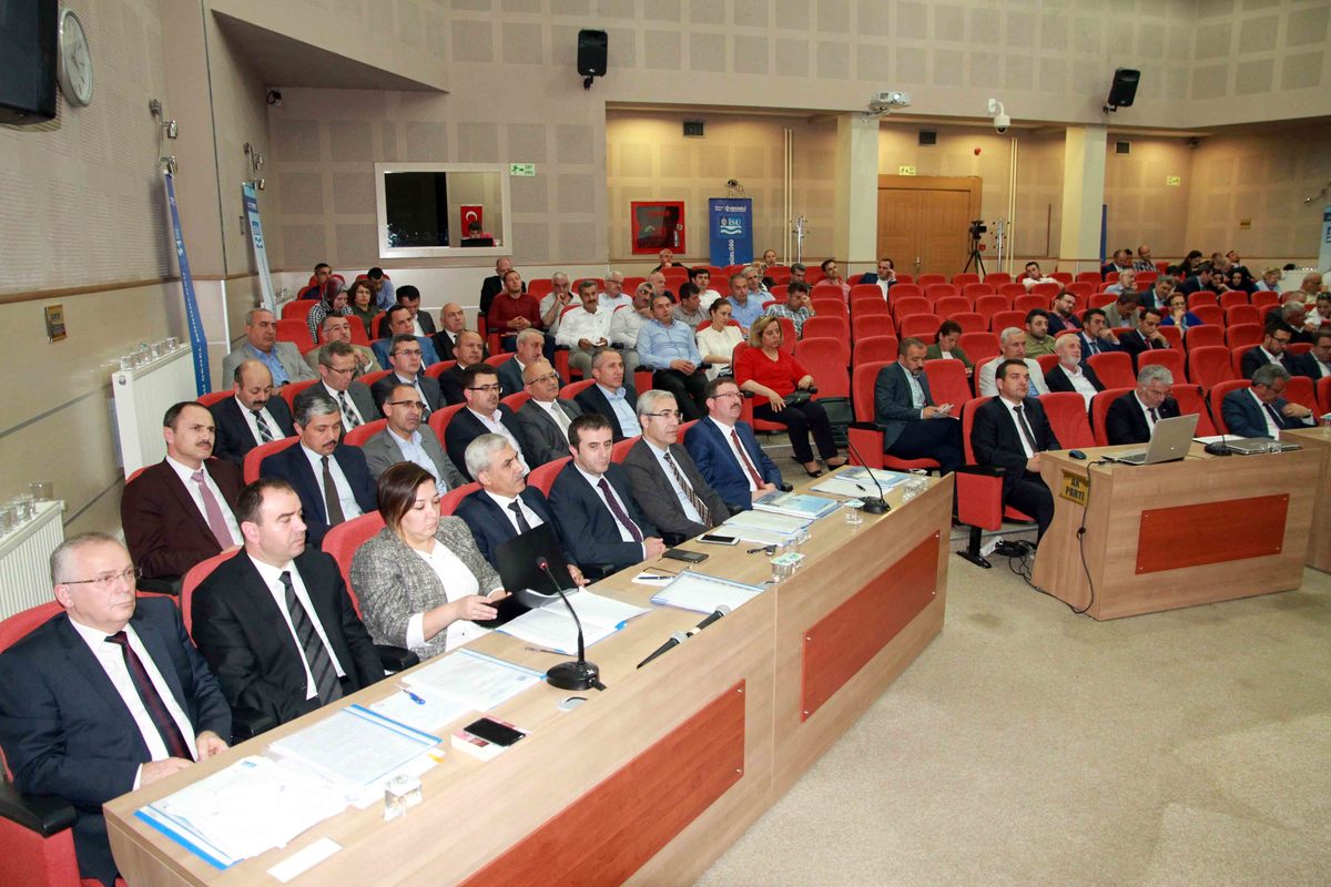 İSU GENEL KURULU YAPILDI