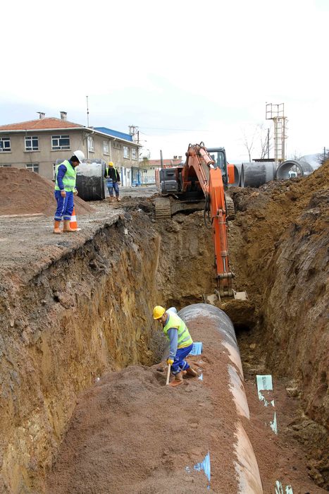 GEBZE, ÇAYIROVA, DARICA VE DİLOVASI İLÇELERİNDE 35 KM ALTYAPI YATIRIMI