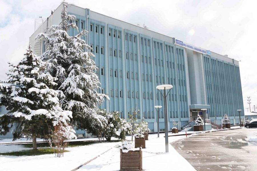 KAR YAĞIŞI KARTPOSTALLIK MANZARALAR OLUŞTURDU