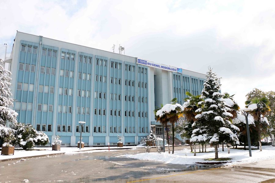 KAR YAĞIŞI KARTPOSTALLIK MANZARALAR OLUŞTURDU