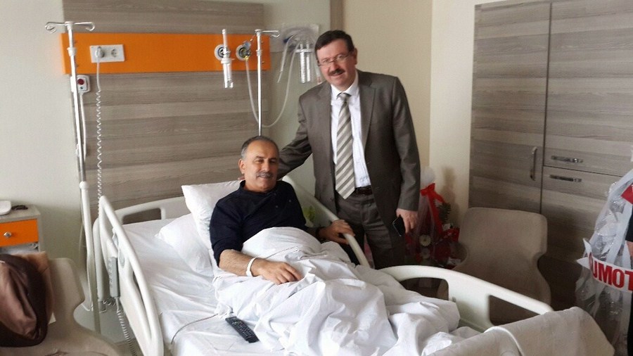 GENEL MÜDÜR İLHAN BAYRAM’DAN ZAFER ARAT’A GEÇMİŞ OLSUN ZİYARETİ