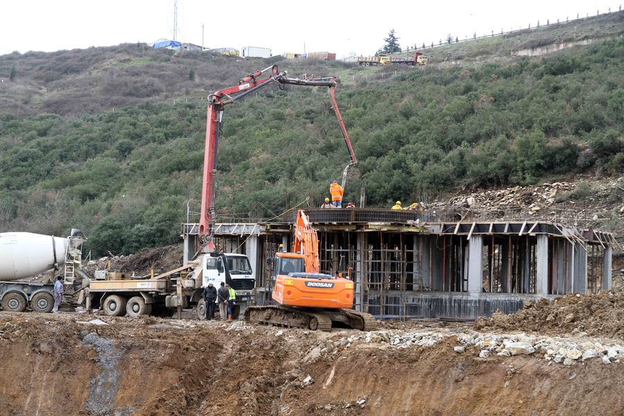 DİLOVASI ARITMA TESİSİ’NDE  FORE KAZIK ÇALIŞMALARI